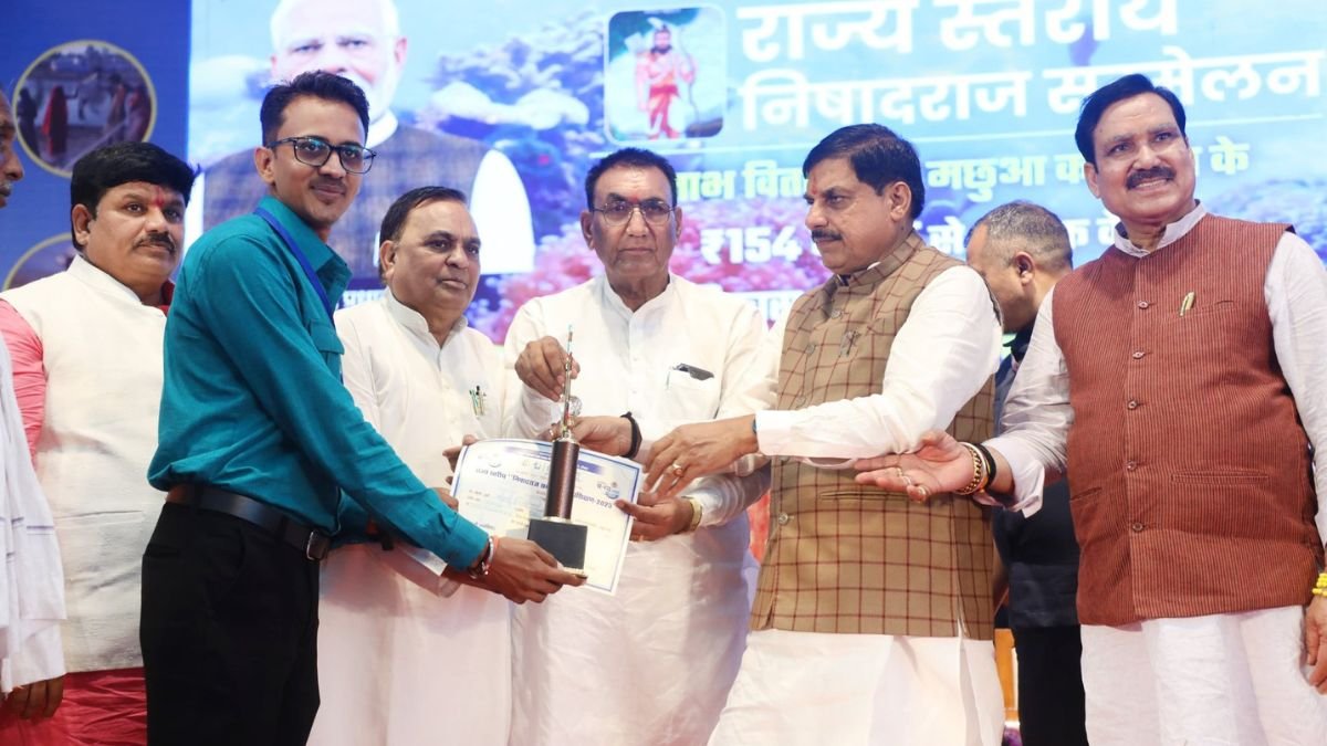 CM यादव का बड़ा ऐलान, अब मछुआरों को मिलेंगी उद्योग जैसी सुविधाएं!