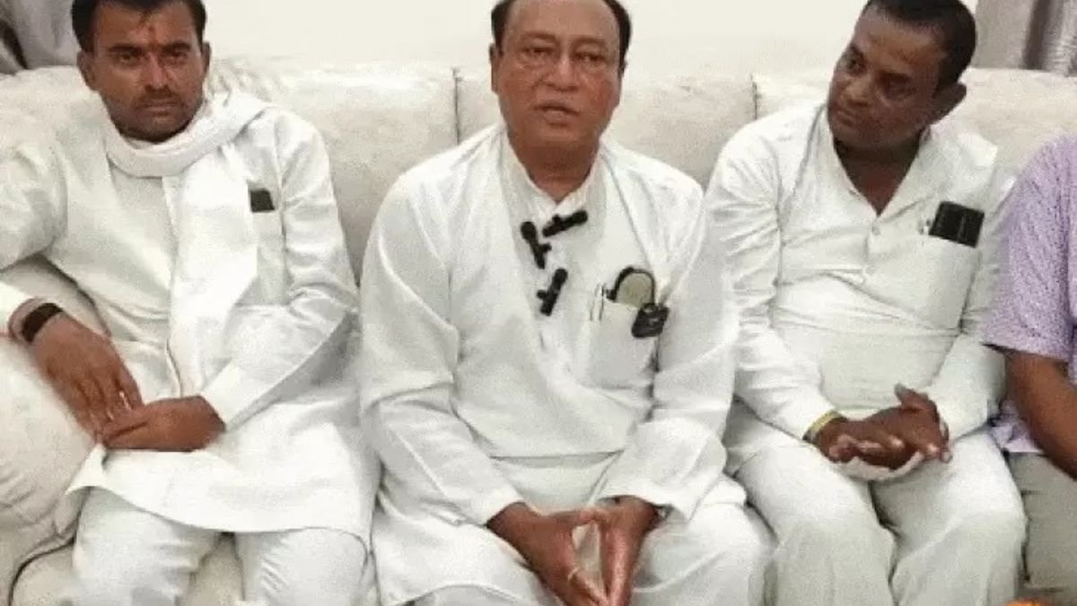 राजगढ़ में कांग्रेस पर लगाए टिकट बिक्री के आरोप, हरदा लाठीचार्ज को बताया अंग्रेजी हुकूमत की तानाशाही