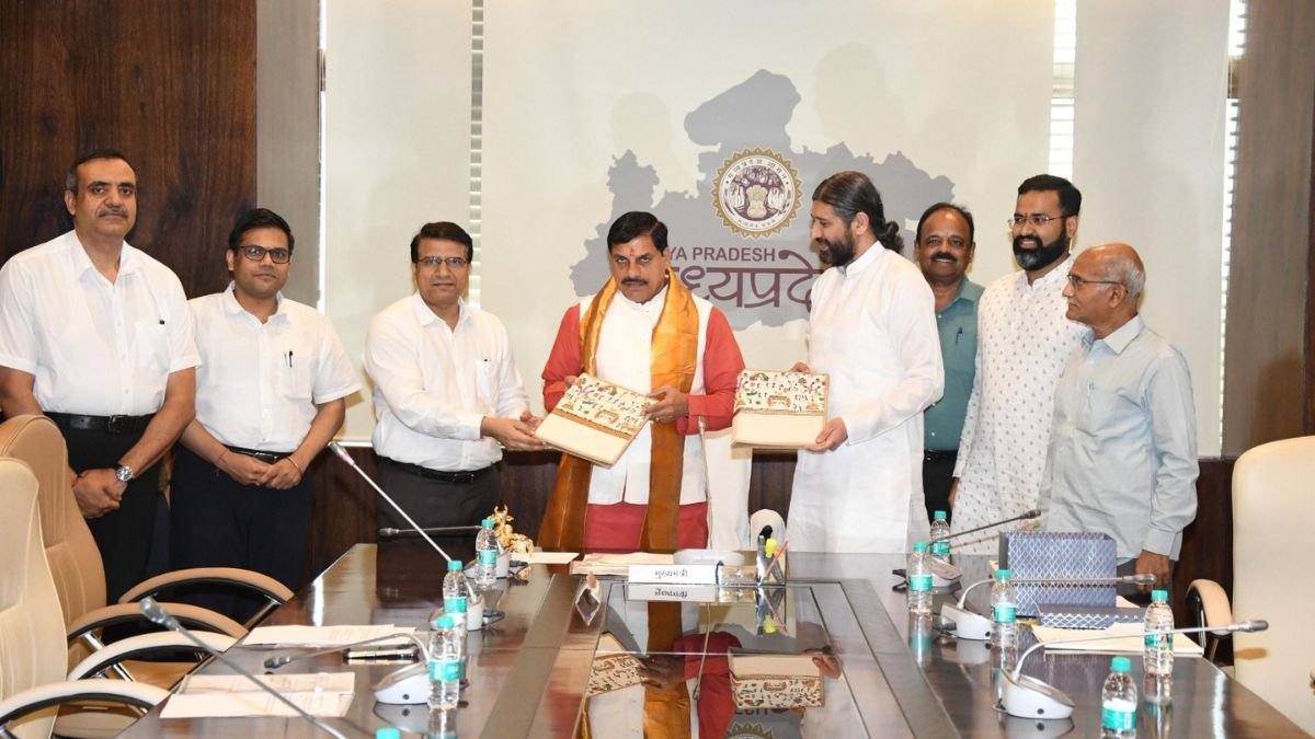 गांवों को आत्मनिर्भर बनाने MP सरकार की बड़ी योजना, हर जिले में बनेगा एक ‘वृन्दावन गांव’