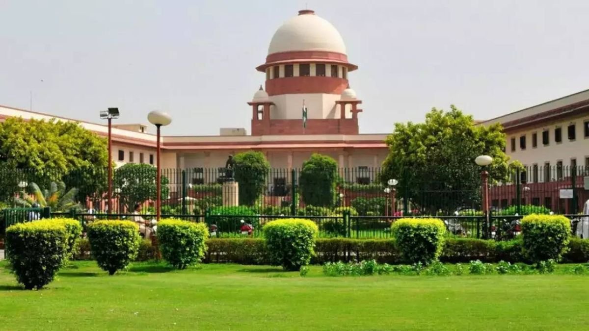NEET-UG 2025: बिजली कटौती से प्रभावित छात्रों को सुप्रीम कोर्ट से नहीं मिली राहत, रि-एग्जाम की मांग खारिज