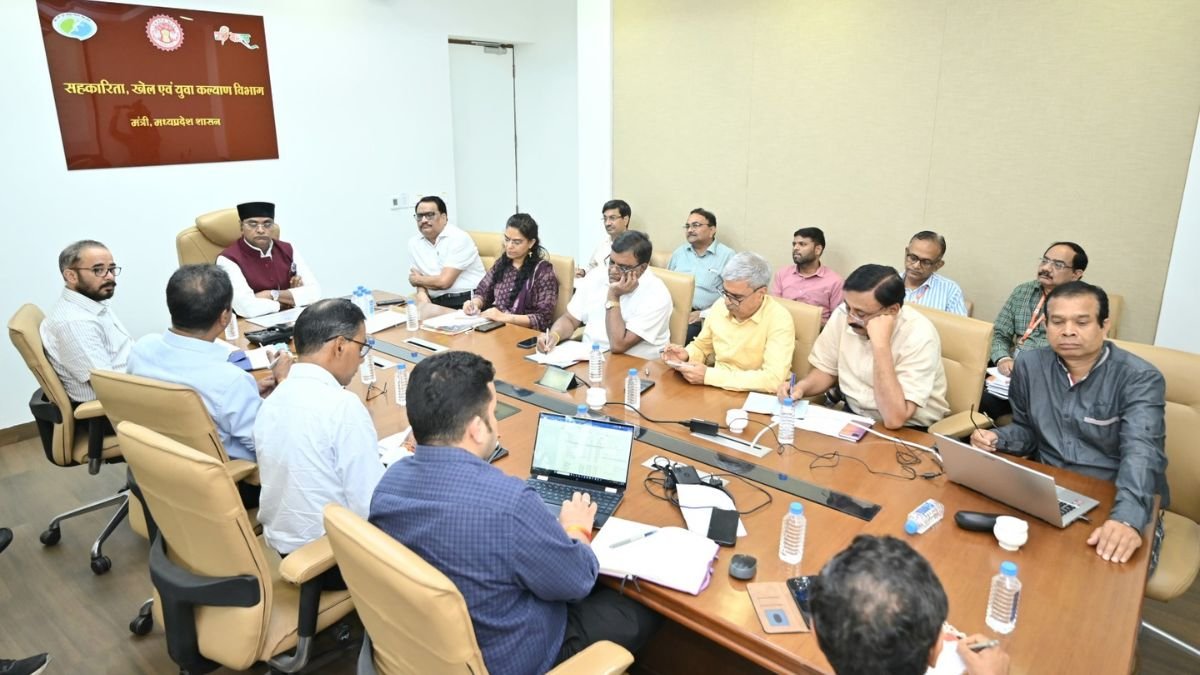 भोपाल: रूपे कार्ड बांटने की तय की डेडलाइन, ‘चीता ब्रांड’ का लोगो भी जल्द होगा लॉन्च