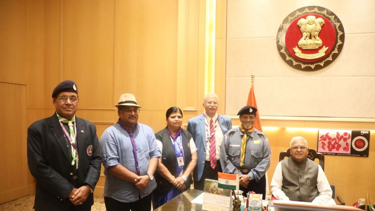 राजभवन में गूंजा स्काउट स्कार्फ का सम्मान, राज्यपाल मंगुभाई पटेल ने पहना गौरव का प्रतीक