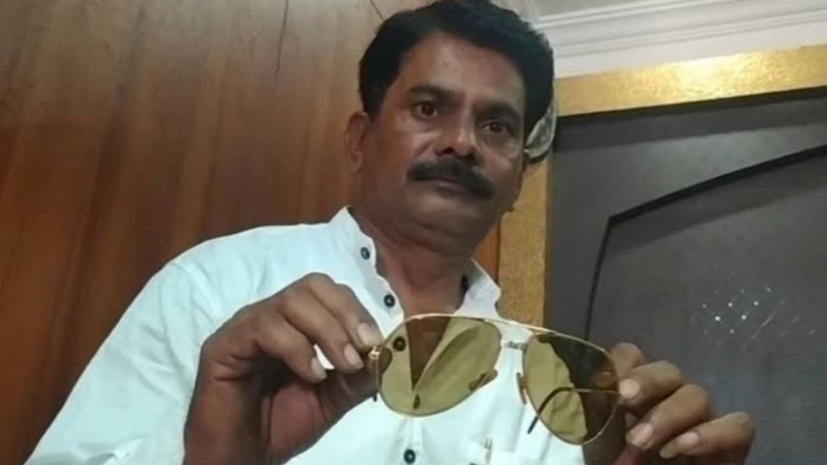 MP के आशीष शर्मा ने 34 साल से संभाला राजीव गांधी का चश्मा, बनी इतिहास की अनोखी मिसाल