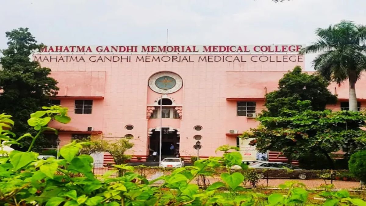 MGM मेडिकल कॉलेज इंदौर में फिर रैगिंग का बवाल, फ्रेशर्स से मारपीट; 4 सीनियर एक महीने के लिए सस्पेंड