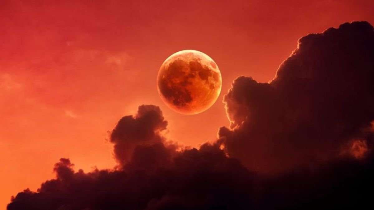 आज लगेगा साल का पहला सूर्य ग्रहण, भारत से नहीं दिखेगा लेकिन अंटार्कटिका में चमकेगा ‘रिंग ऑफ फायर’