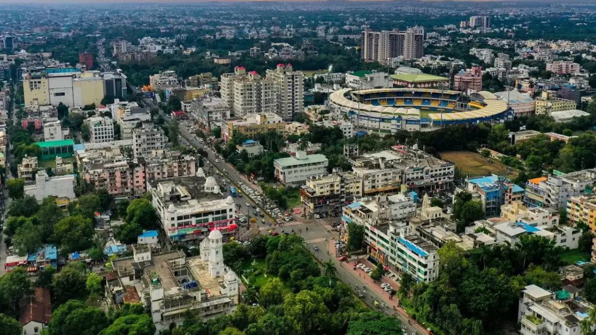 विजयादशमी पर खुला इंदौर का ऐतिहासिक पुल, जनता को ट्रैफिक से मिलेगी बड़ी राहत