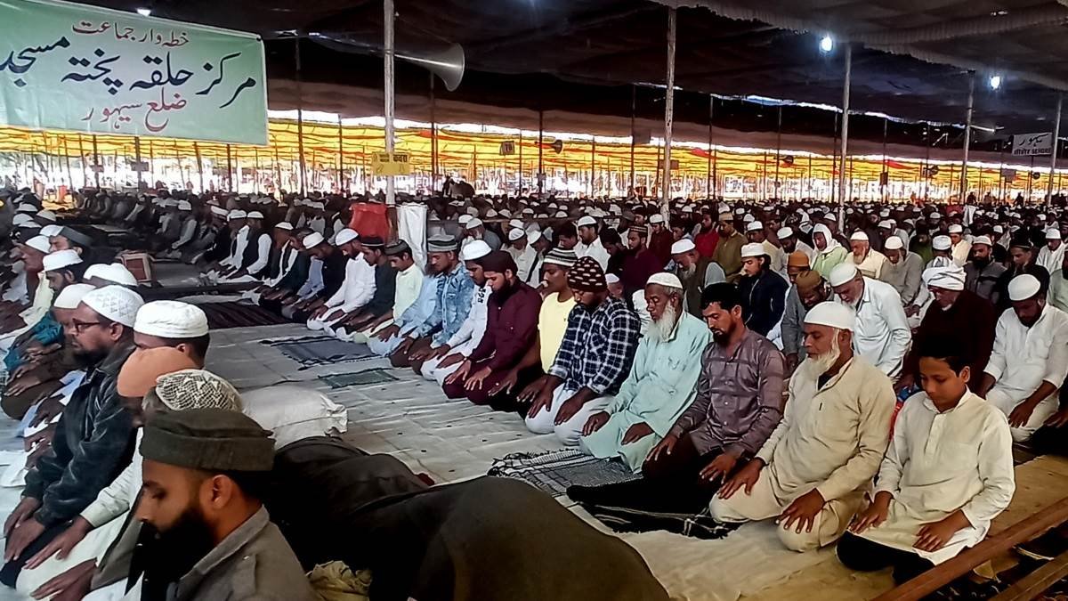 78वां आलमी तब्लीगी इज्तिमा: एकता और सेवा का अद्भुत संगम, अंतिम चरण में 12 लाख जायरीनों की तैयारियां