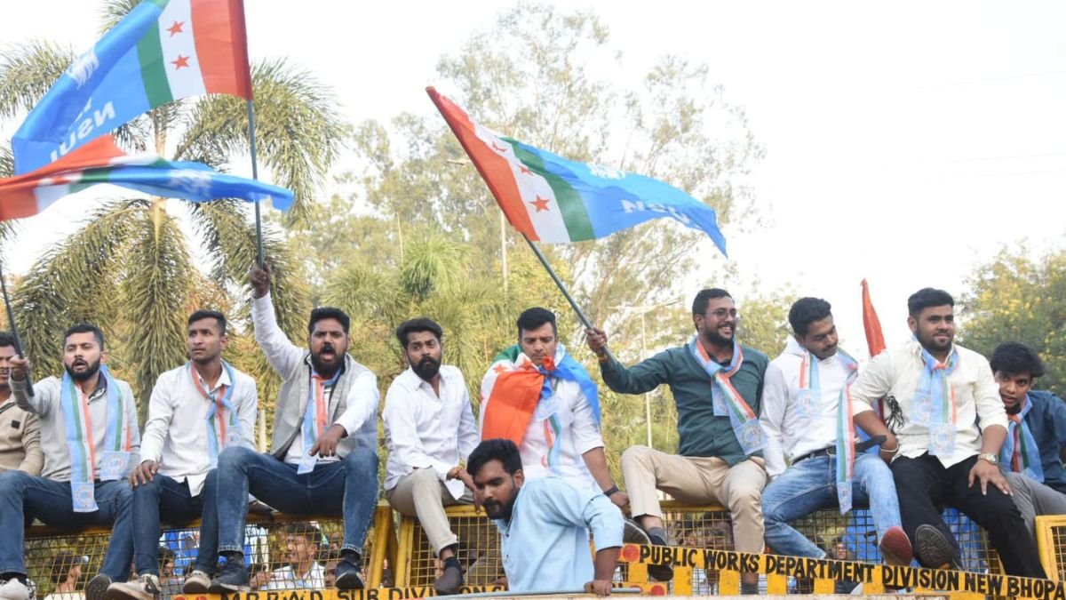 छात्र संघ चुनाव और शिक्षा में फर्जीवाड़े के खिलाफ भड़की NSUI, भोपाल में जमकर हंगामा