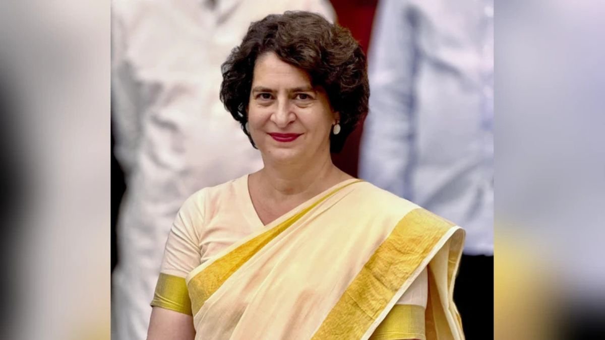 बिहार के चंपारण पहुंची प्रियंका गांधी, NDA सरकार पर तीखा हमला; बोलीं- “पोस्टरों में फोटो गिनने का कर रहे काम”