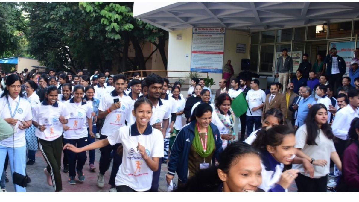 भोपाल में दौड़ी ‘विधिक जागरूकता’ की रफ्तार, सैकड़ों लोगों ने लगाई न्याय की दौड़