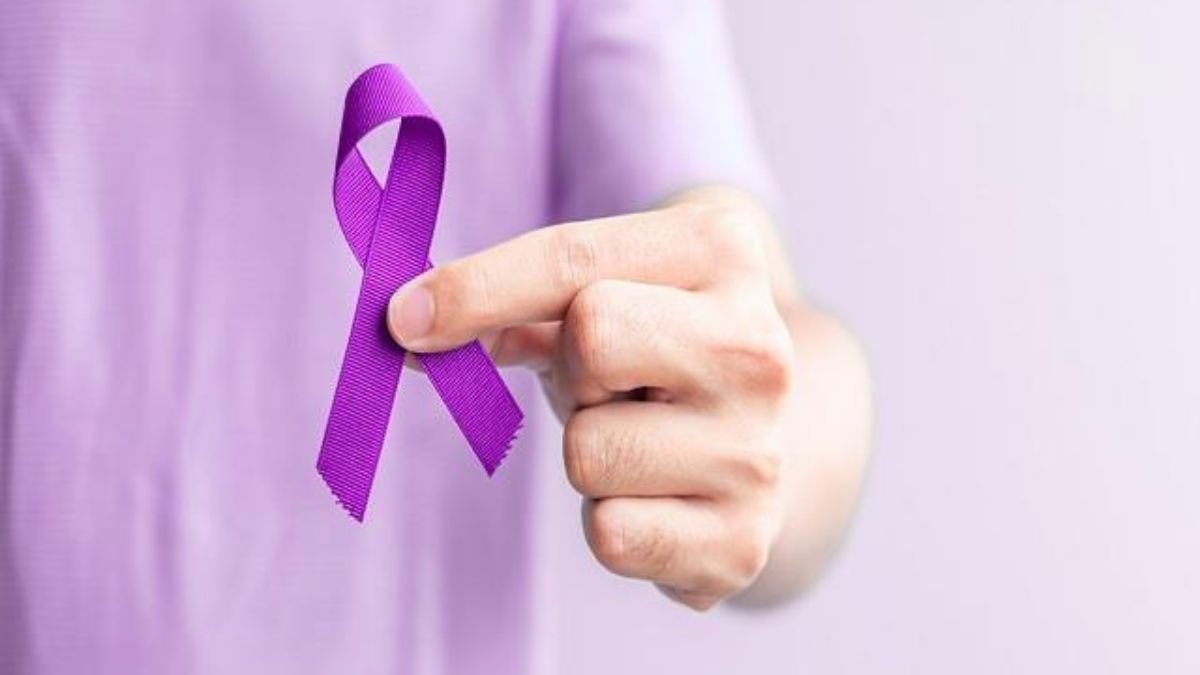 केंद्र सरकार ने कैंसर मरीजों के लिए उठाया कदम, विकसित की दुनिया की पहली CAR-T थेरेपी; इलाज हुआ सस्ता