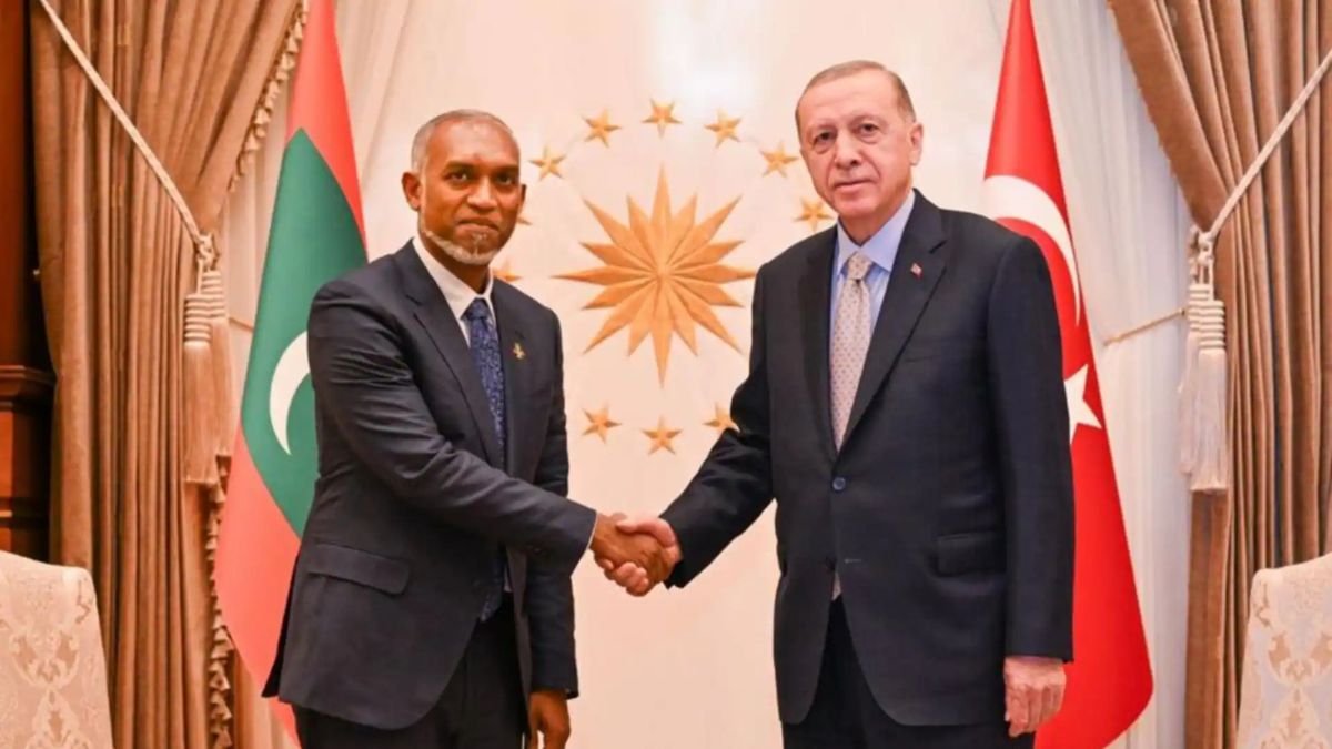 मालदीव ने तुर्की से खरीदे सैन्य ड्रोन खेपें, 9 करोड़ डॉलर का हुआ सौदा; भारत की बढ़ी चिंता