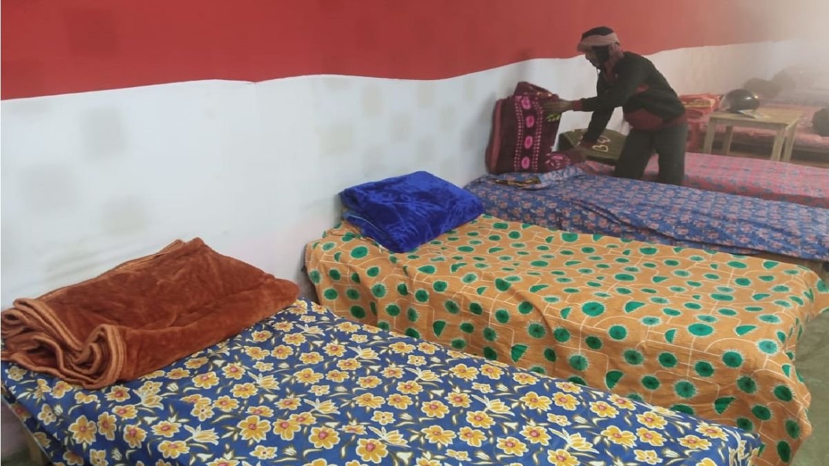 आधी रात को निकले आयुक्त, रैन बसेरों की व्यवस्था देख बोले- “कोई भी खुले में न सोए”