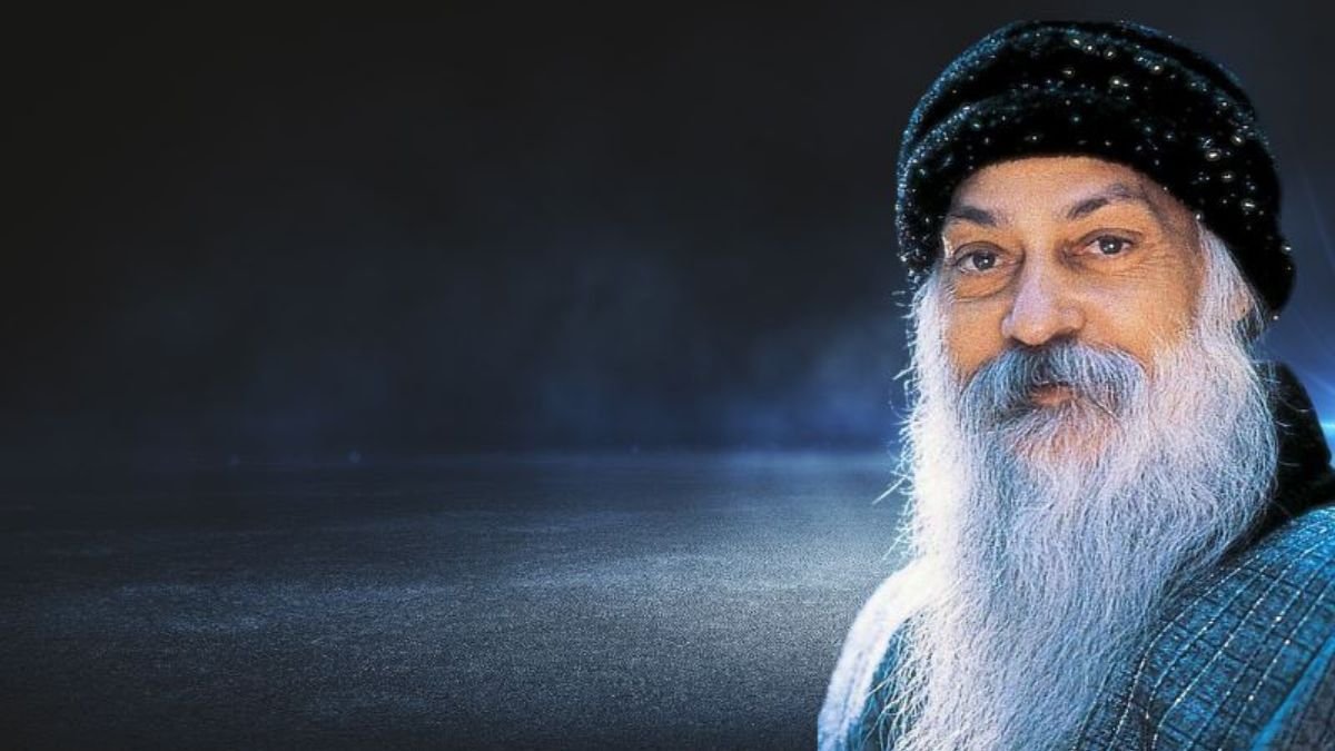 Osho जन्मोत्सव: उमड़ा आस्था का सैलाब, मुरारी बापू ने मौलश्री वृक्ष को दिया ये नाम