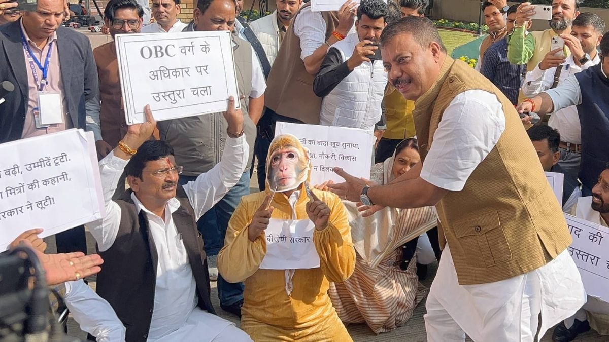 कांग्रेस का तीखा प्रदर्शन, MP BJP सरकार पर बड़ा हमला