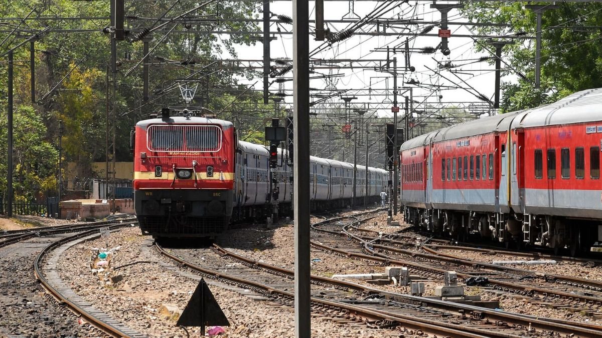 भोपाल मंडल से बड़ी राहत, RKMP-अगरतल्ला सहित 4 जोड़ी स्पेशल ट्रेनों की संचालन अवधि 2030 तक बढ़ी