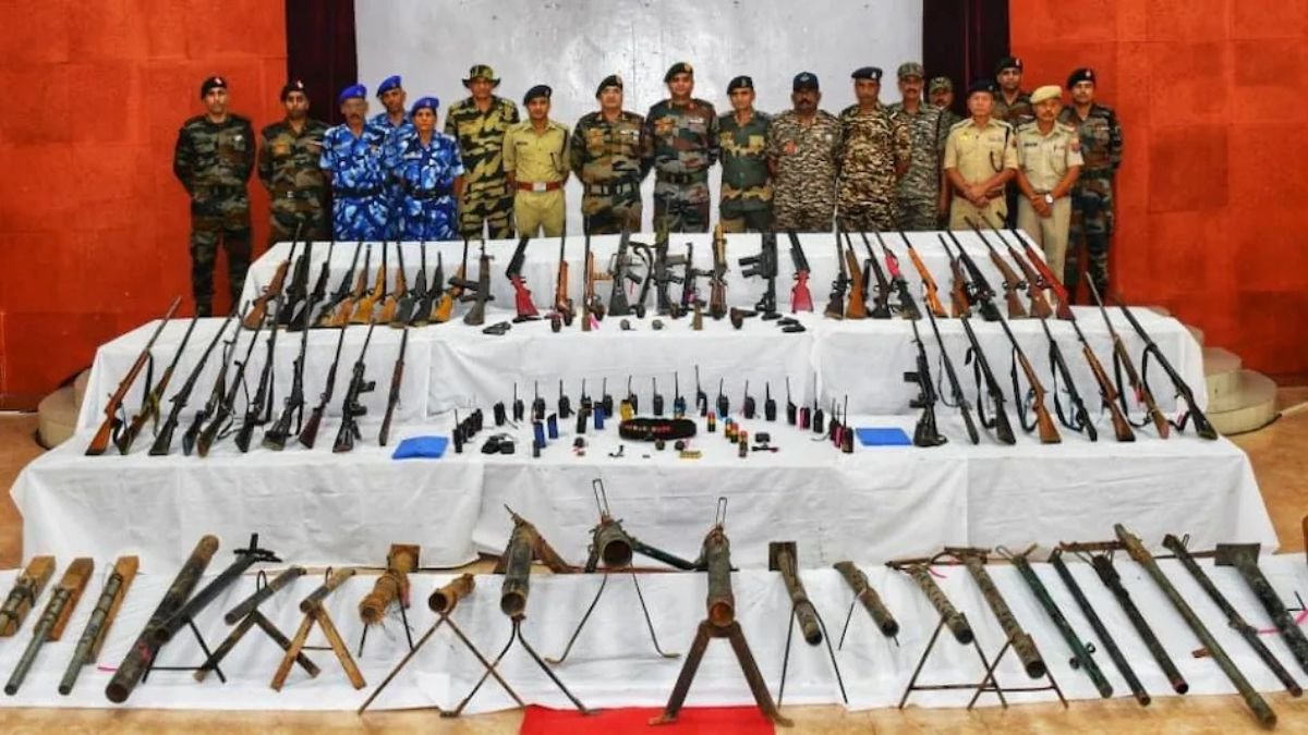 मणिपुर घाटी में सुरक्षा बलों का बड़ा एक्शन, 3 उग्रवादी गिरफ्तार; हथियार-गोला बारूद हुए बरामद