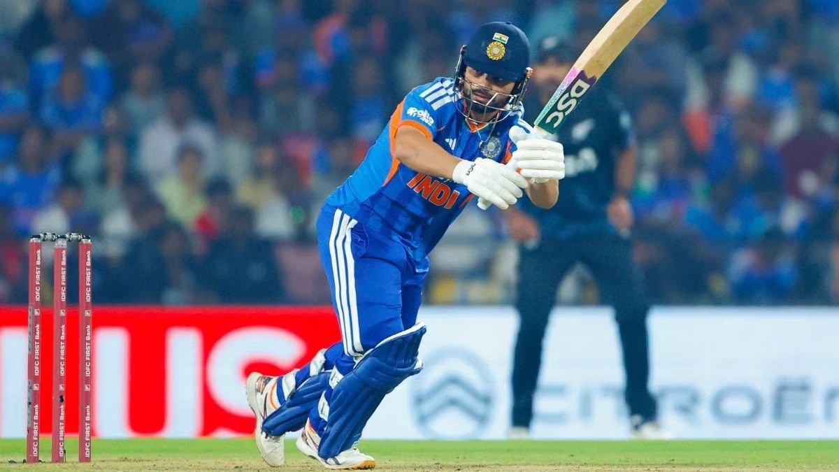 Rinku Singh ने की धोनी के रिकॉर्ड की बराबरी, 20वें ओवर में लगाए 2 छक्के; न्यूजीलैंड स्टार ने की तारीफ