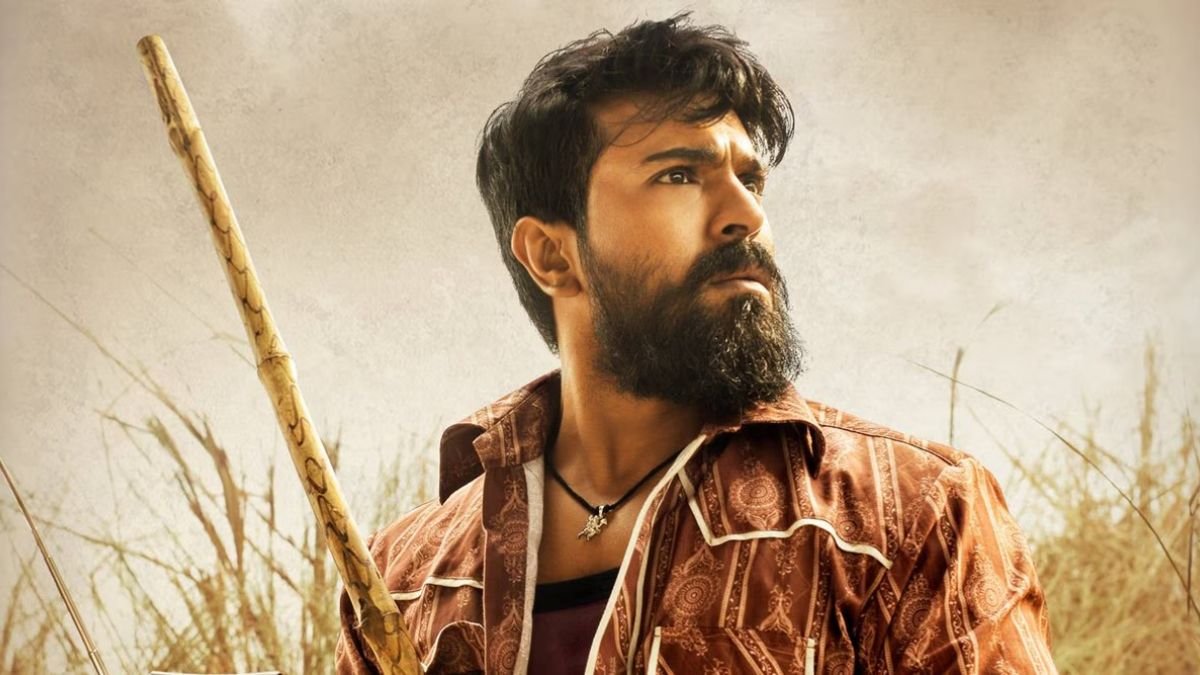 Ram Charan के जुड़वां बच्चों की पहली फोटो आई सामने; दादा चिरंजीवी की गोद में पोता, नानी के पास पोती